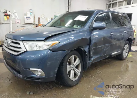 2013 Toyota Highlander Limited V6 z USA, uszkodzony, nr VIN 5TDDK3EH8DS267854